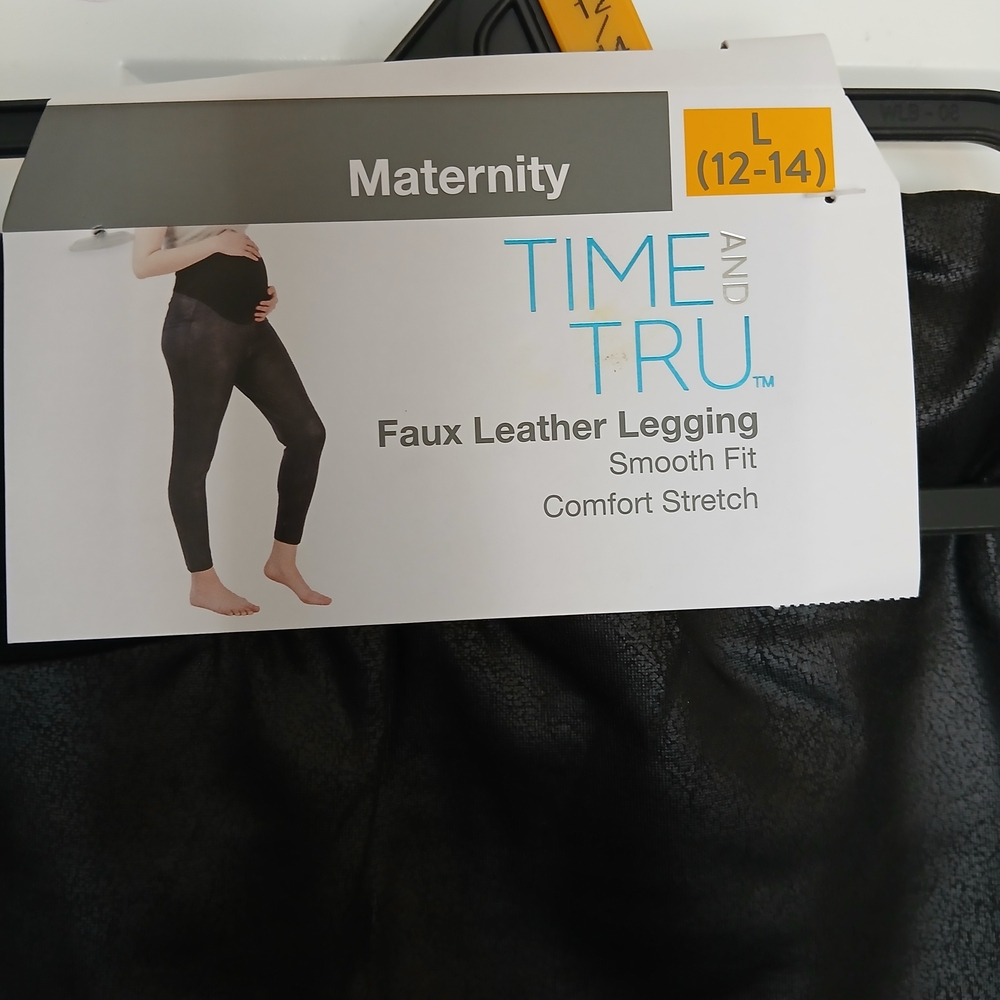 Time and Tru Maternity Faux Leather Leggings Size L (12-14)